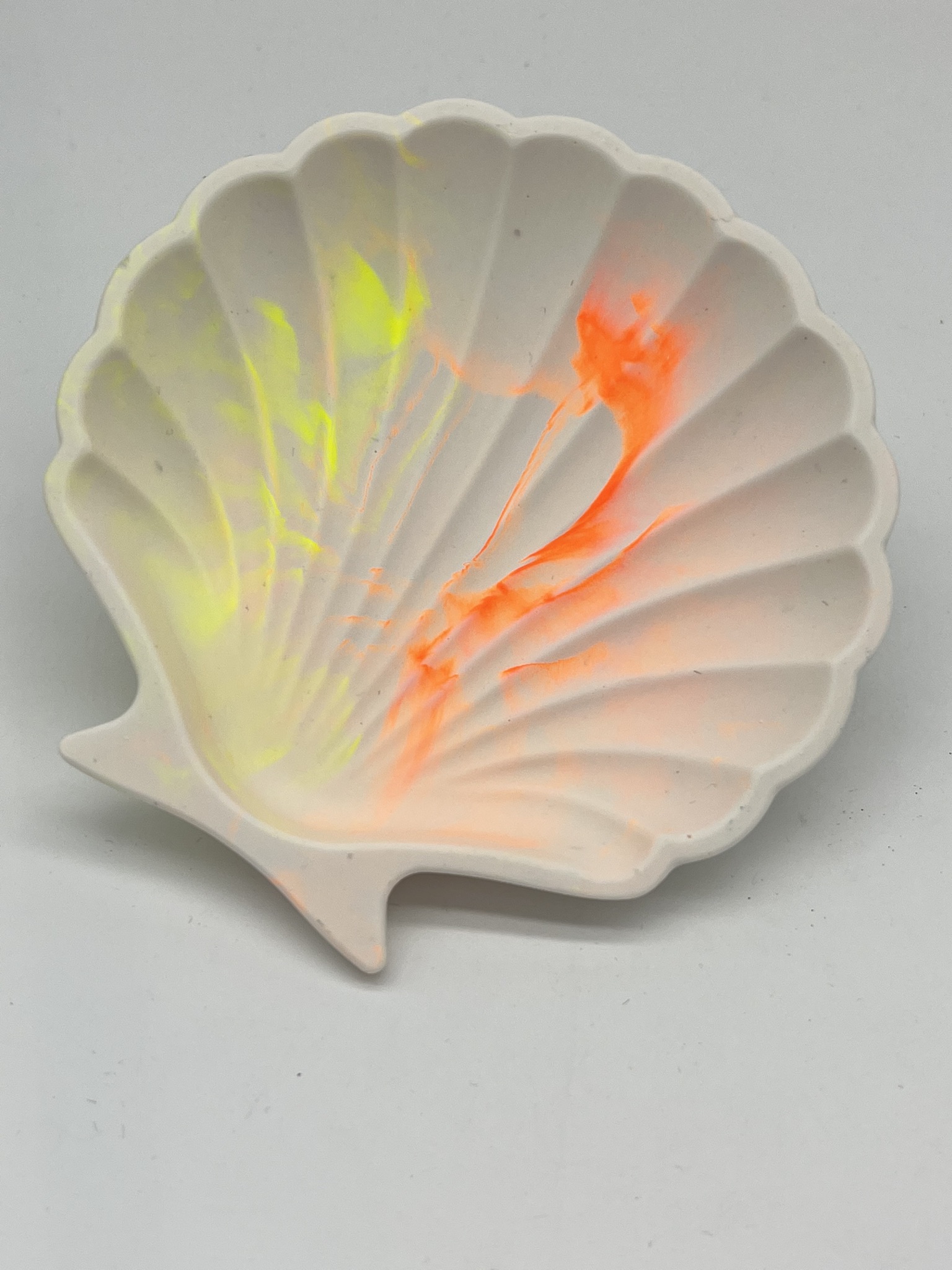 Billede af 'Neon Morgensol' - Muslingformede skål